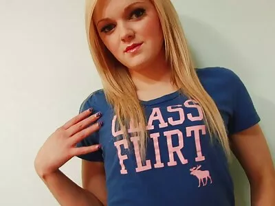 Busty ਵੈਬਕੈਮ ਗਰਲਫ੍ਰੈਂਡ
